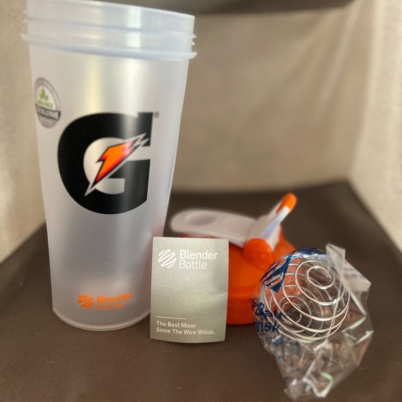 Gatorade shaker cup - Picture 4 of 4